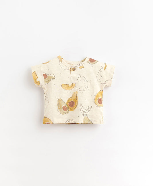 Organic cotton T-shirt with avocado print