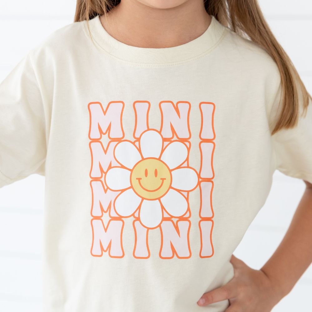 Mini Daisy Short Sleeve Tee