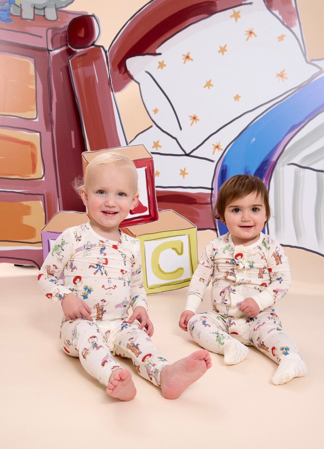 Toy Story Woody & Friends Modal Magnetic PJ Set