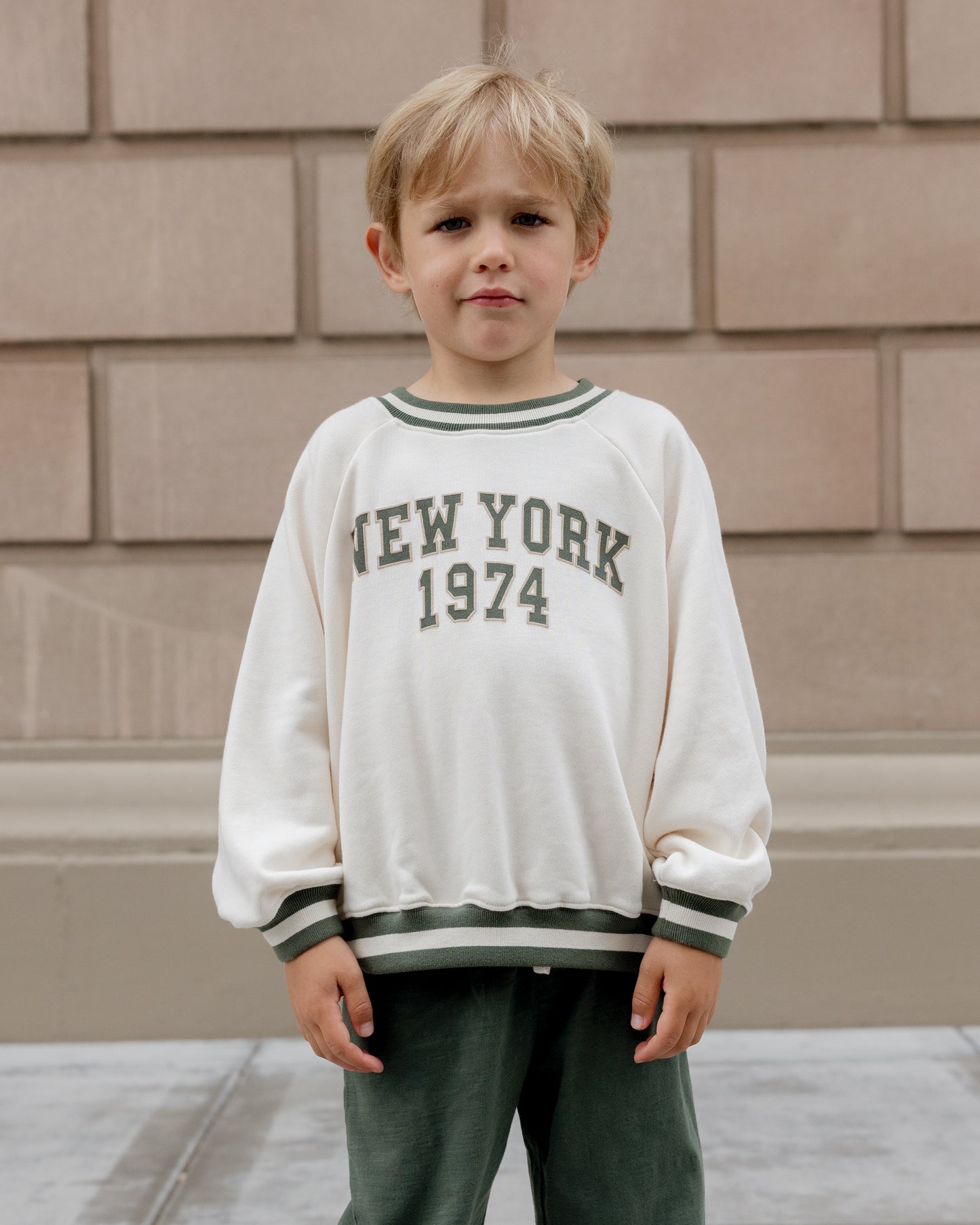 Oversized Raglan Sweatshirt || New York
