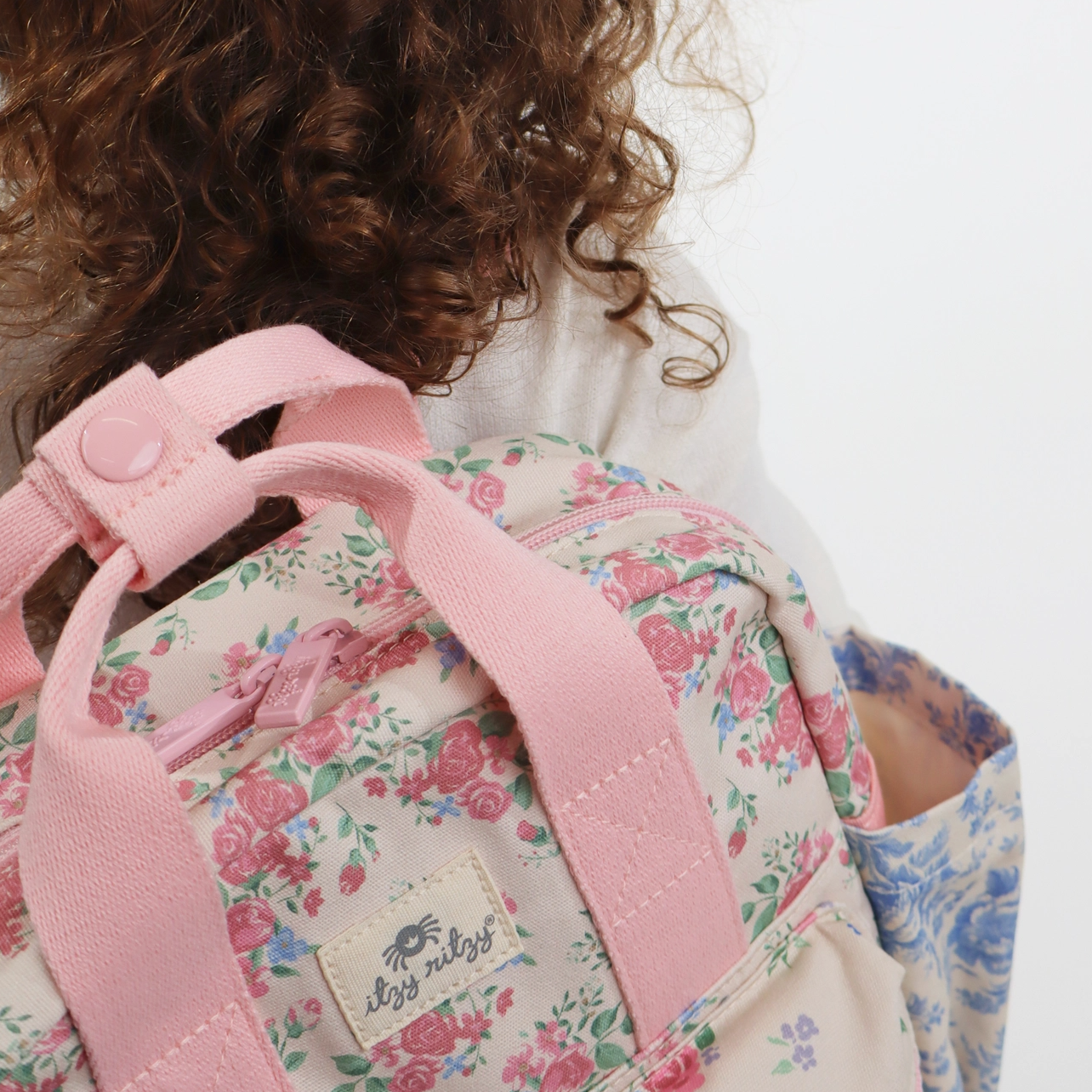 Itzy Bitzy Backpack - Ribbons & Roses