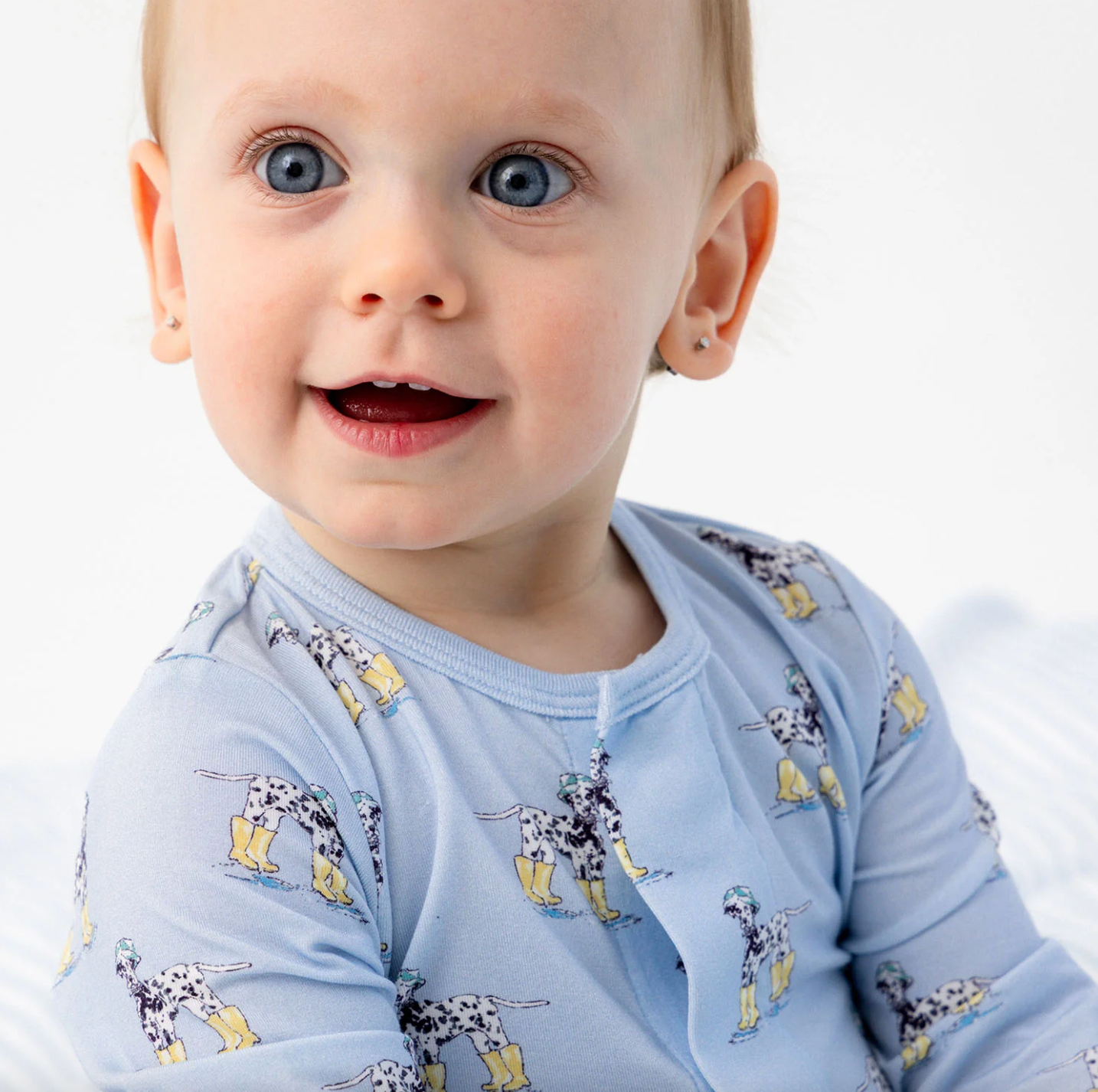 Spots and Splashes Modal Magnetic Footie