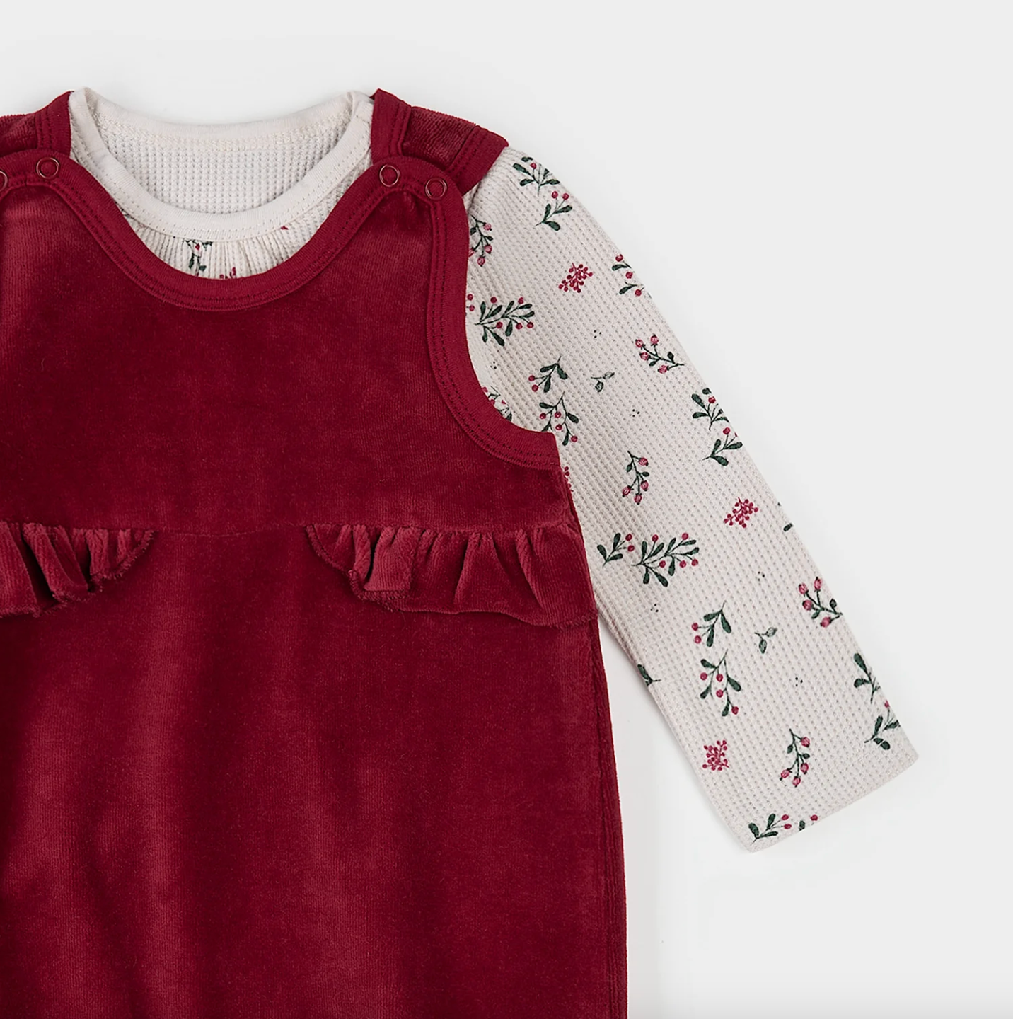 Winterberry Holly Print Thermal Overall Set