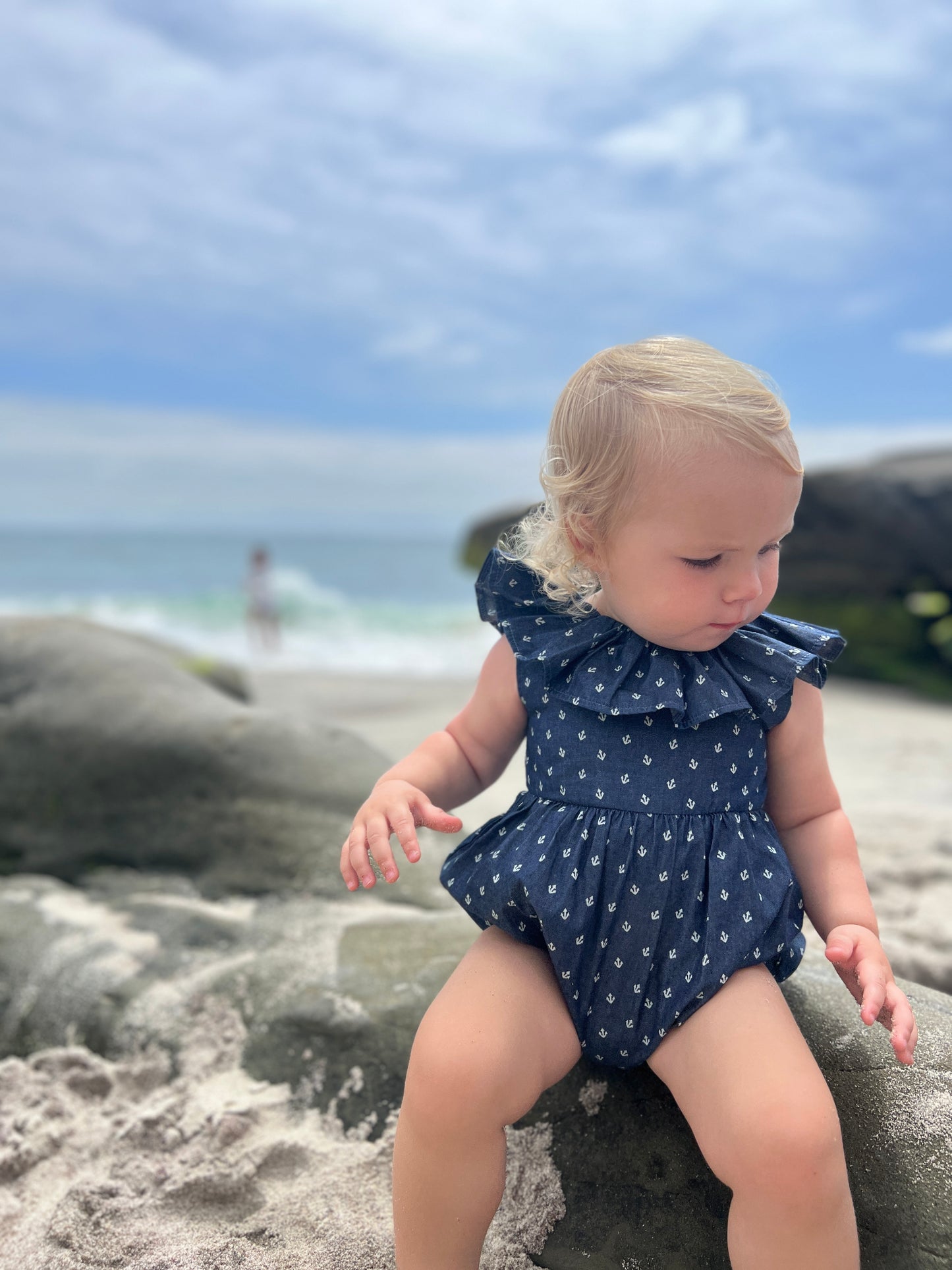 Navy Anchors Maya Bubble
