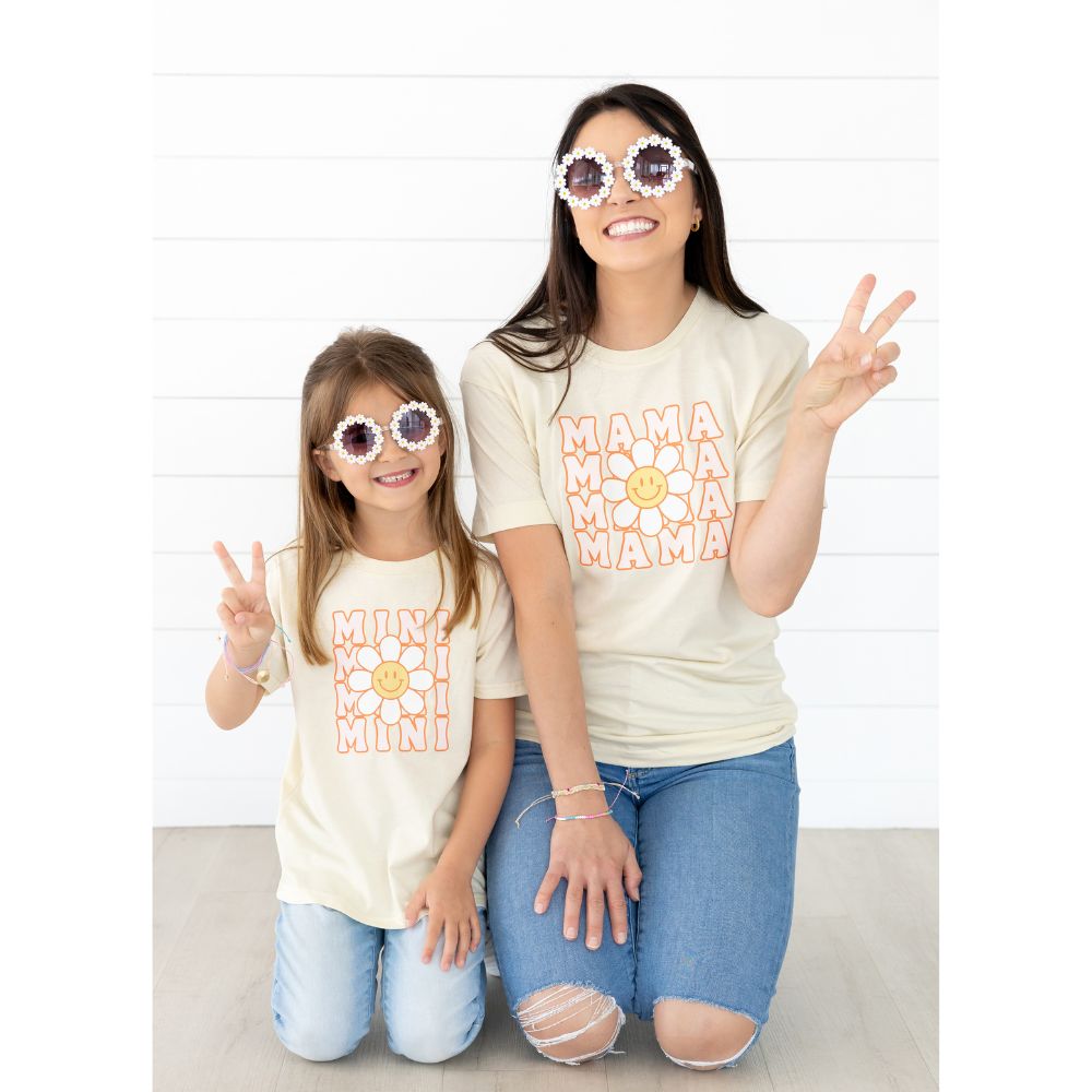 Mini Daisy Short Sleeve Tee