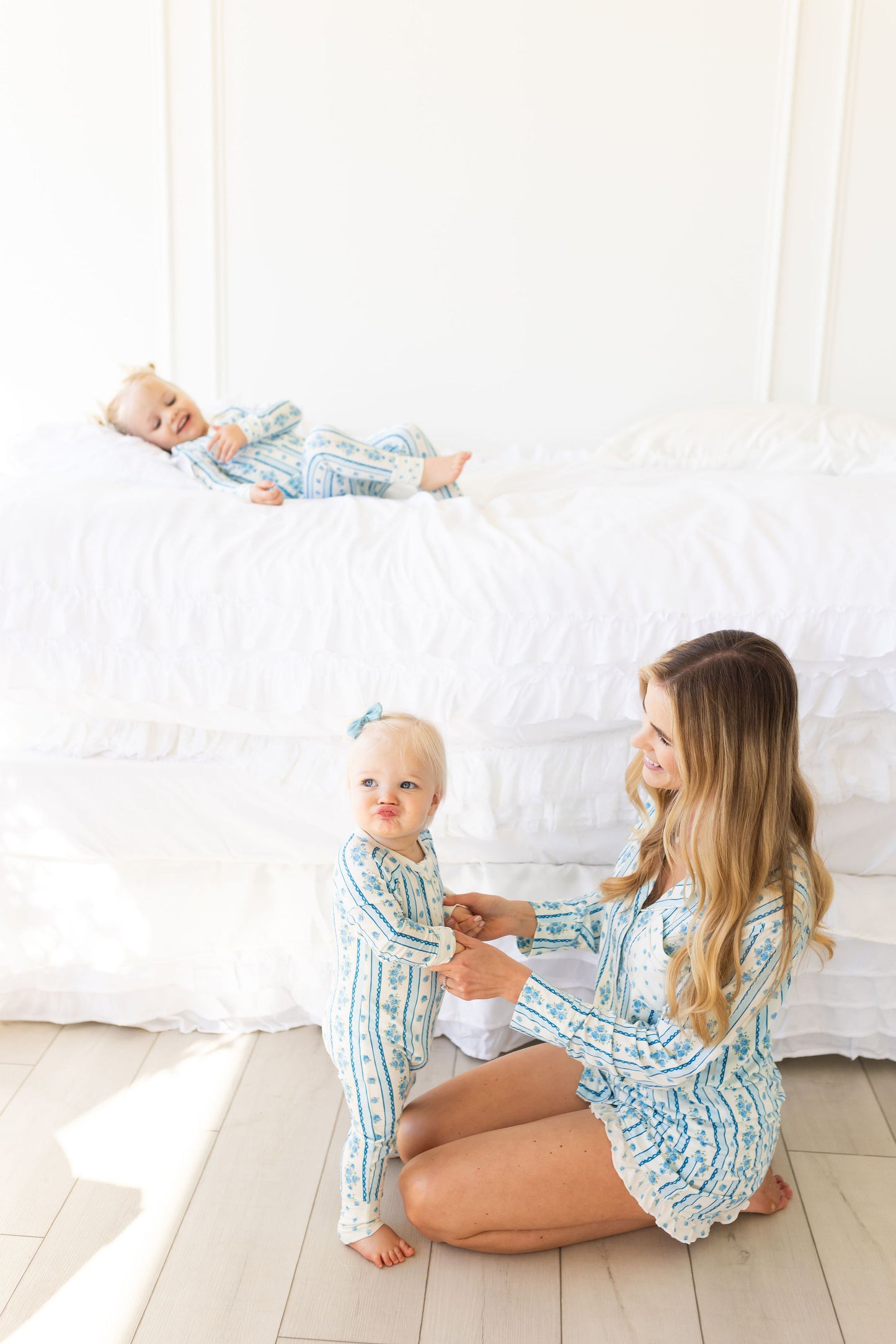 Forever Blooming Women's Long Sleeve Short Set