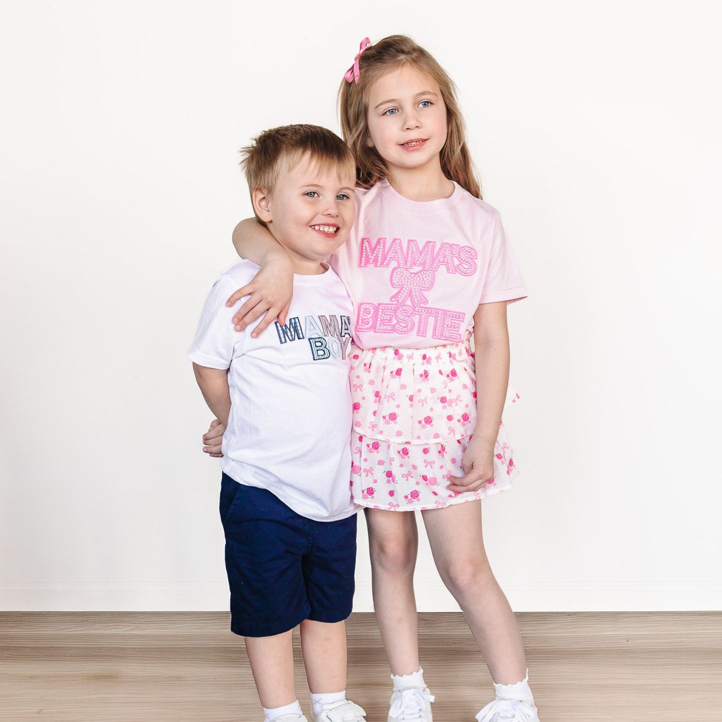 Mama's Bestie Pearl Patch Short Sleeve T-Shirt - Ballet