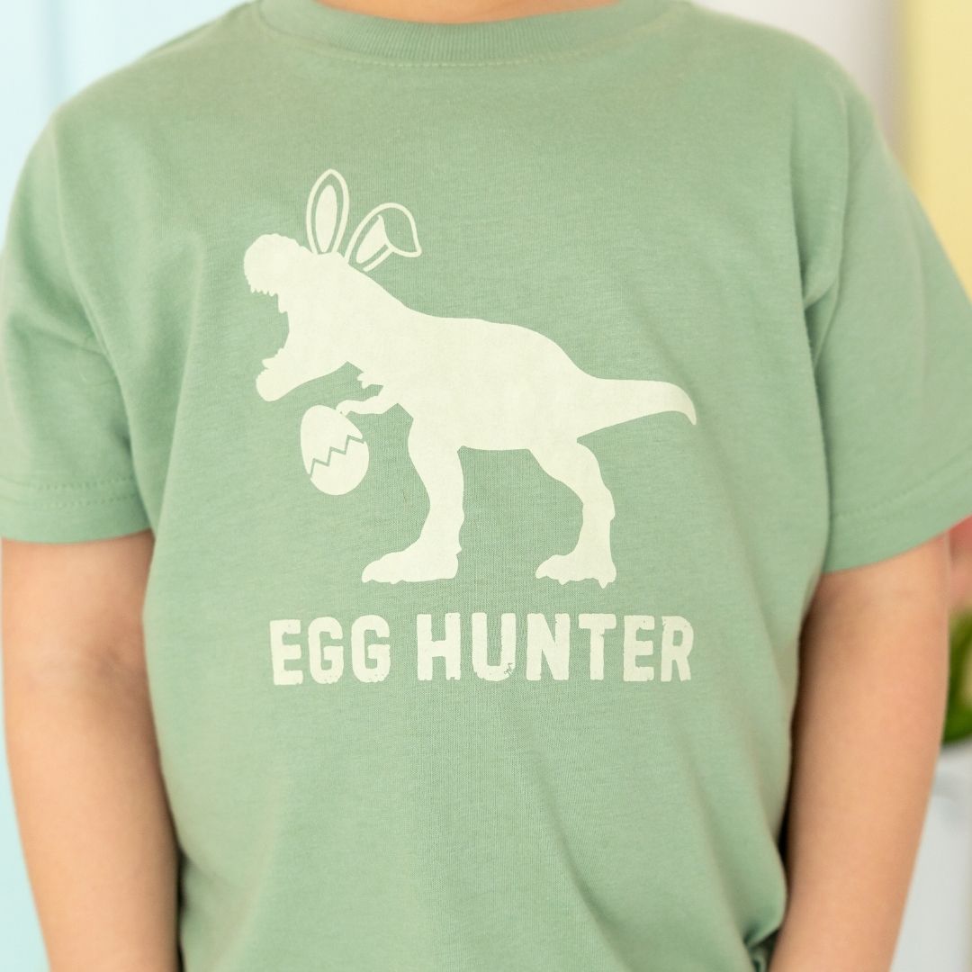 Egg Hunter Short Sleeve T-Shirt