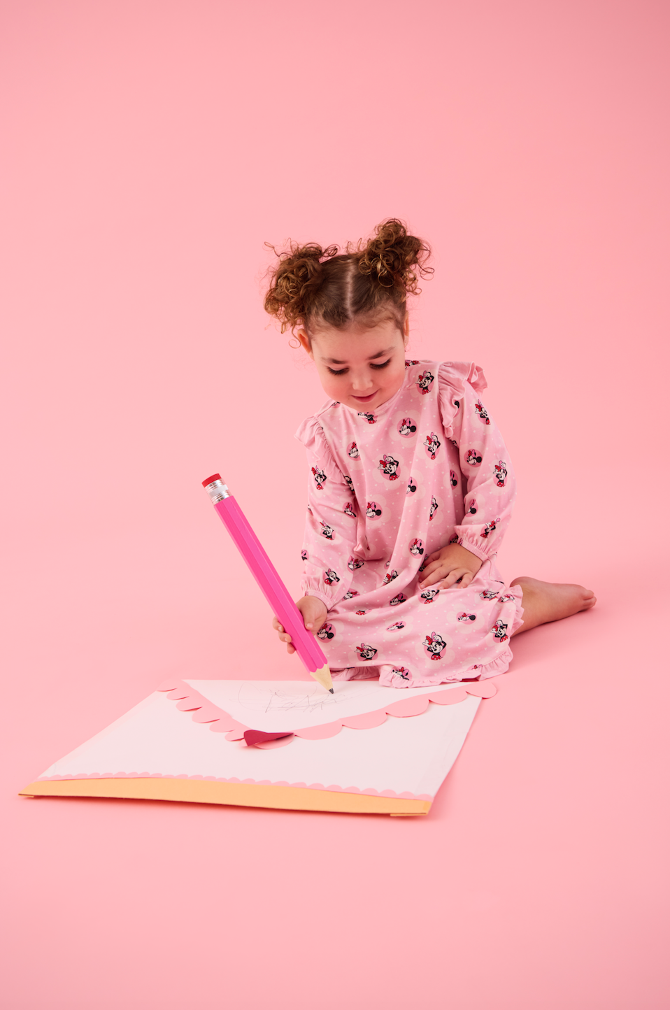 Disney | Magnetic Me Minnie Galentines Day . Magnetic Nightgown