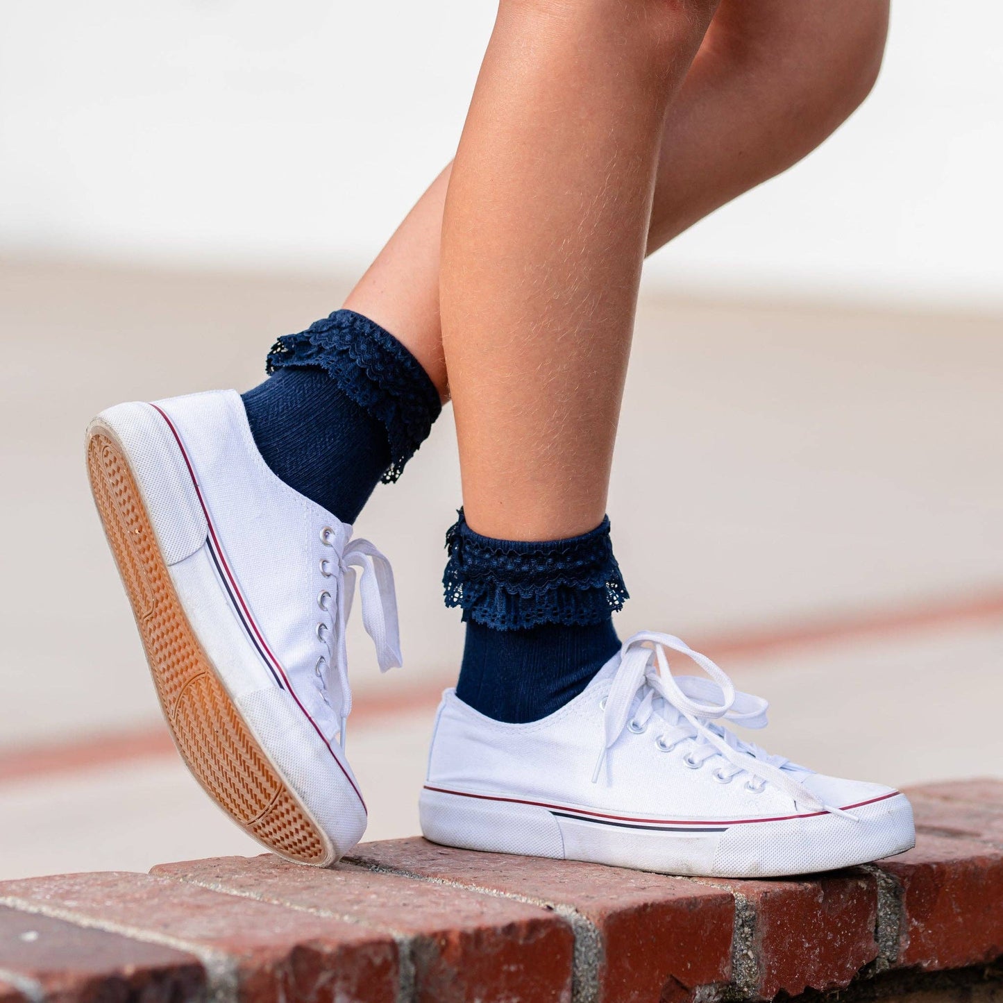 Lace Bobby Socks - Navy